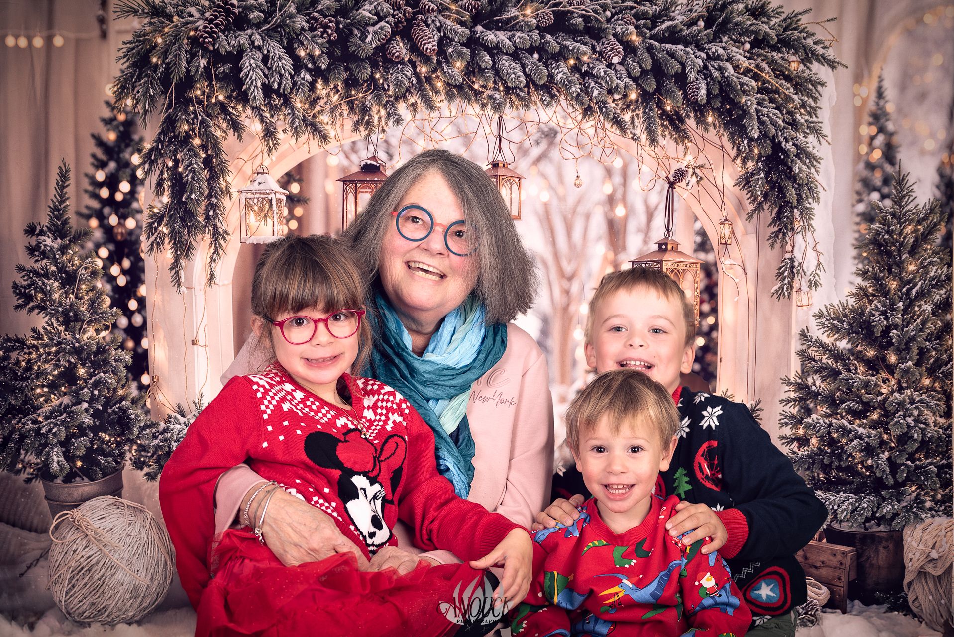 Séance photo famille naturelle réalisée à Neuchâtel