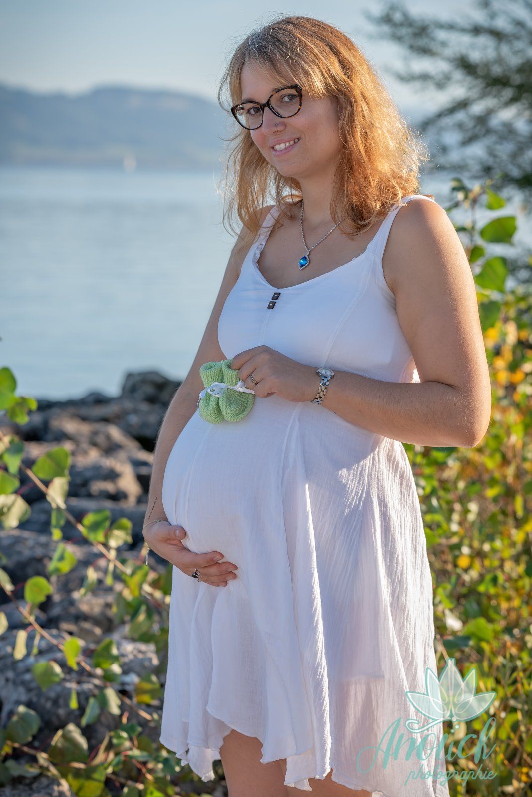 Photographie de maternité naturelle à Neuchâtel