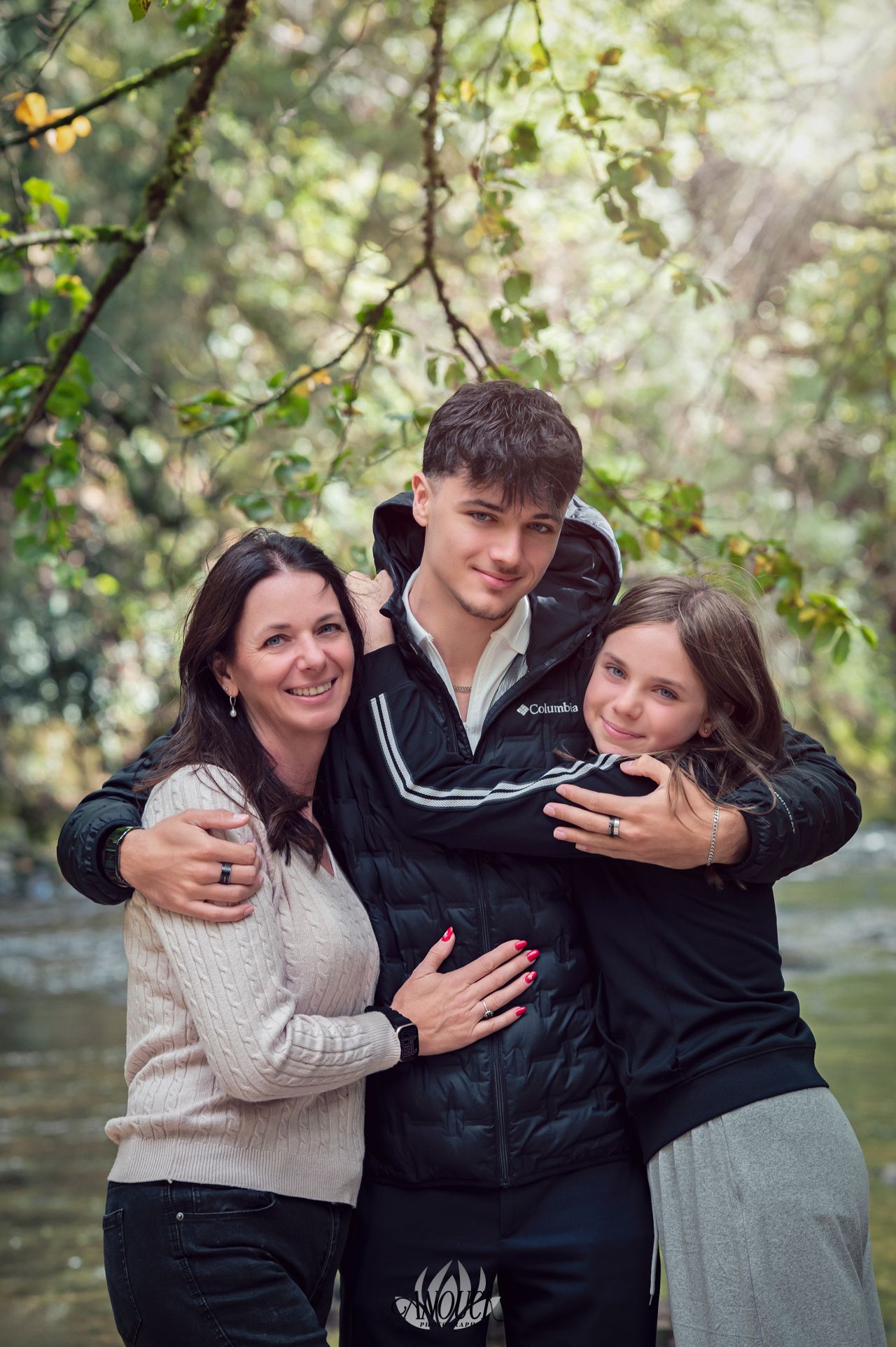 Séance photo famille naturelle réalisée à Neuchâtel