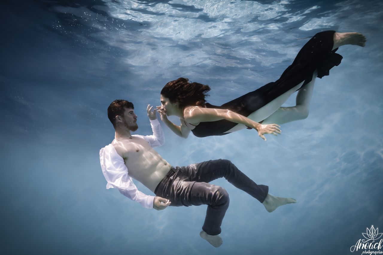 Photographie aquatique artistique en piscine privatisée à Neuchâtel