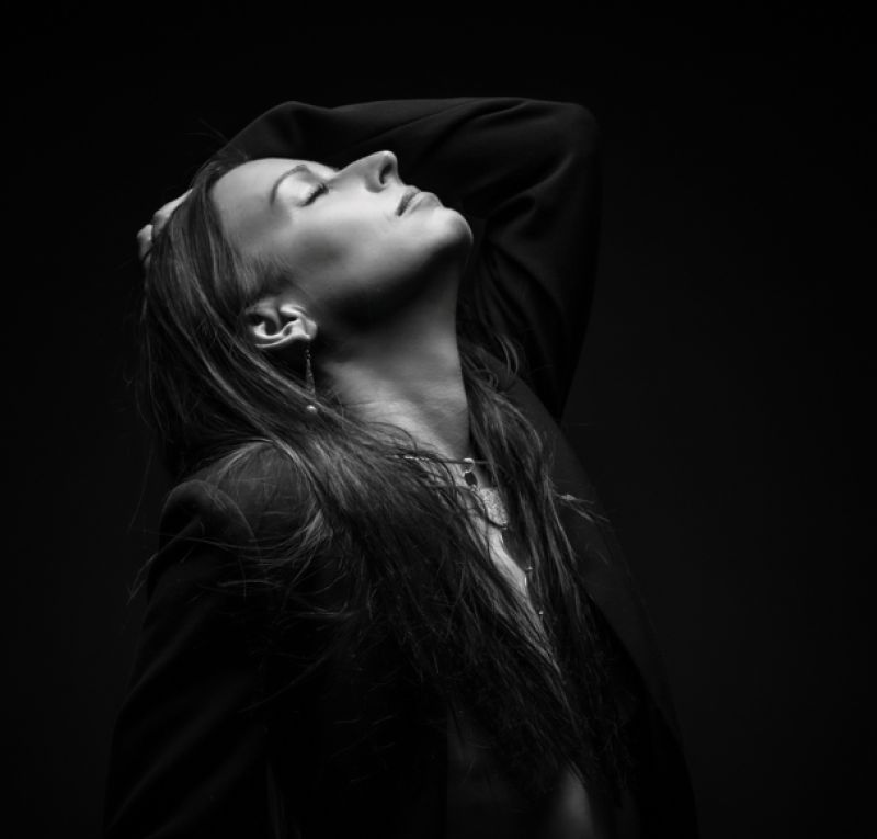 Portrait artistique de renaissance réalisé par une photographe professionnelle à Neuchâtel